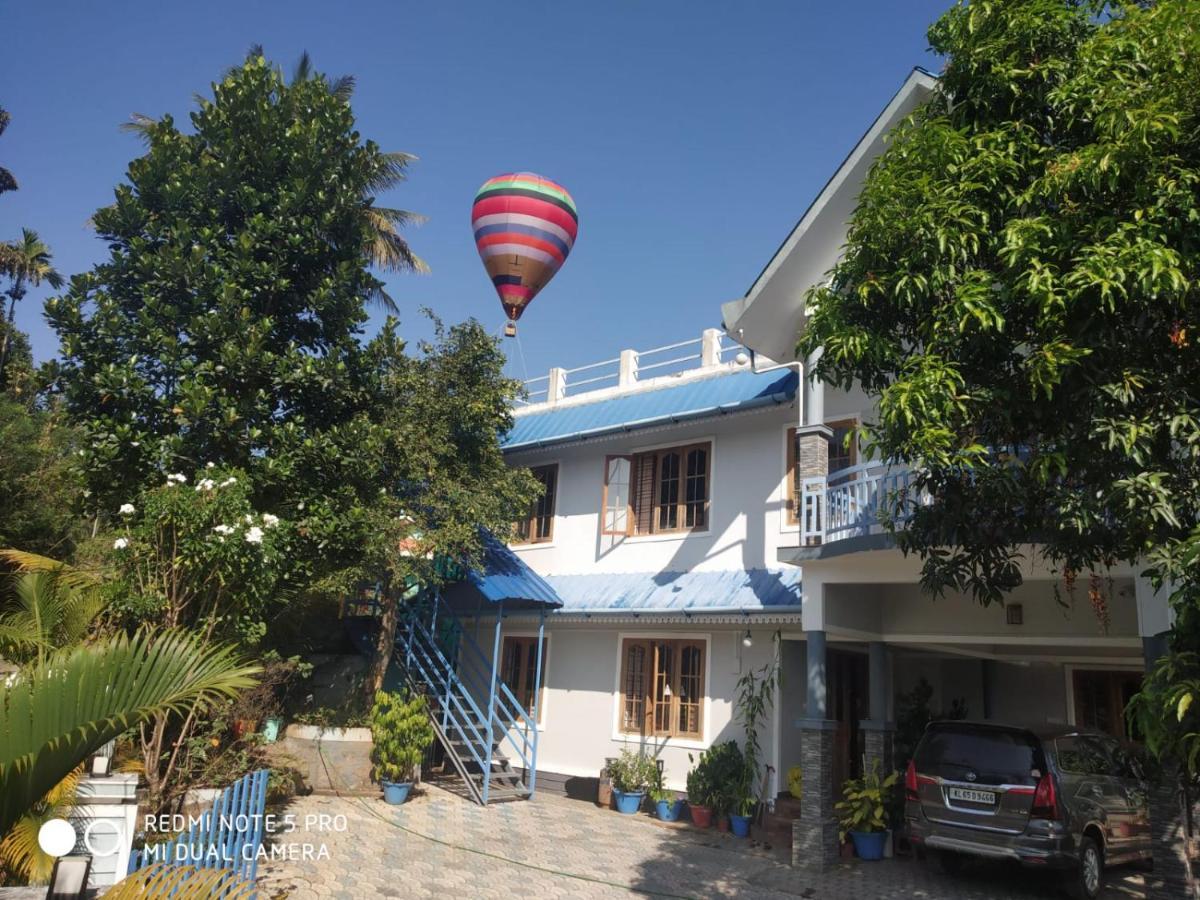 Bed and Breakfast Munnar Blue Mist Экстерьер фото