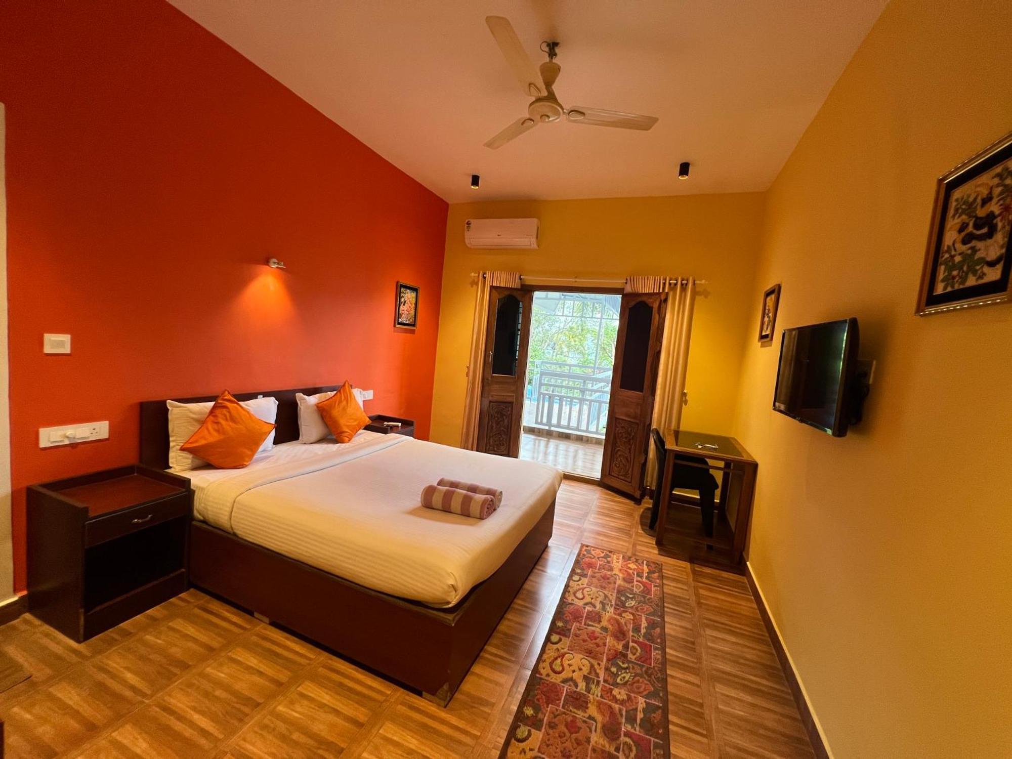 Bed and Breakfast Munnar Blue Mist Экстерьер фото